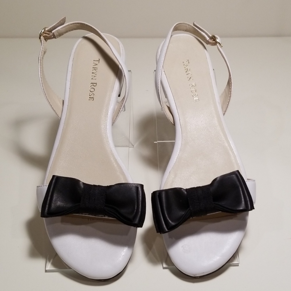 🌹Taryn Rose Slingback Sandals With Bow🌹